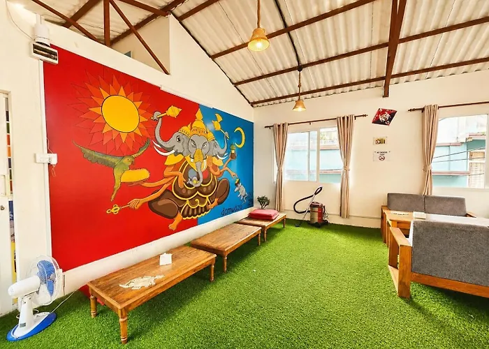 Hostel Birds Nest
